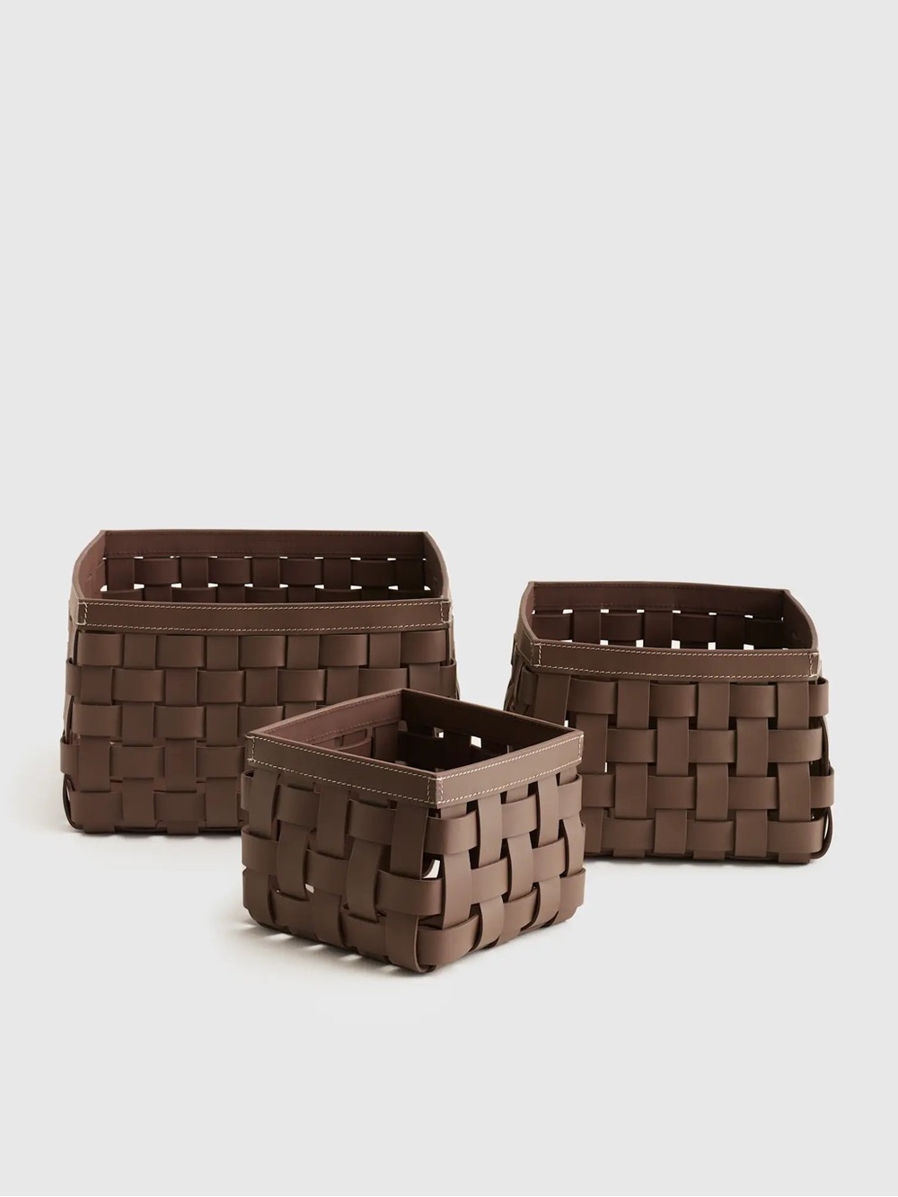 NWOT QUINCE Set Of 3 Recycled Woven Leather Baskets Brown 8977